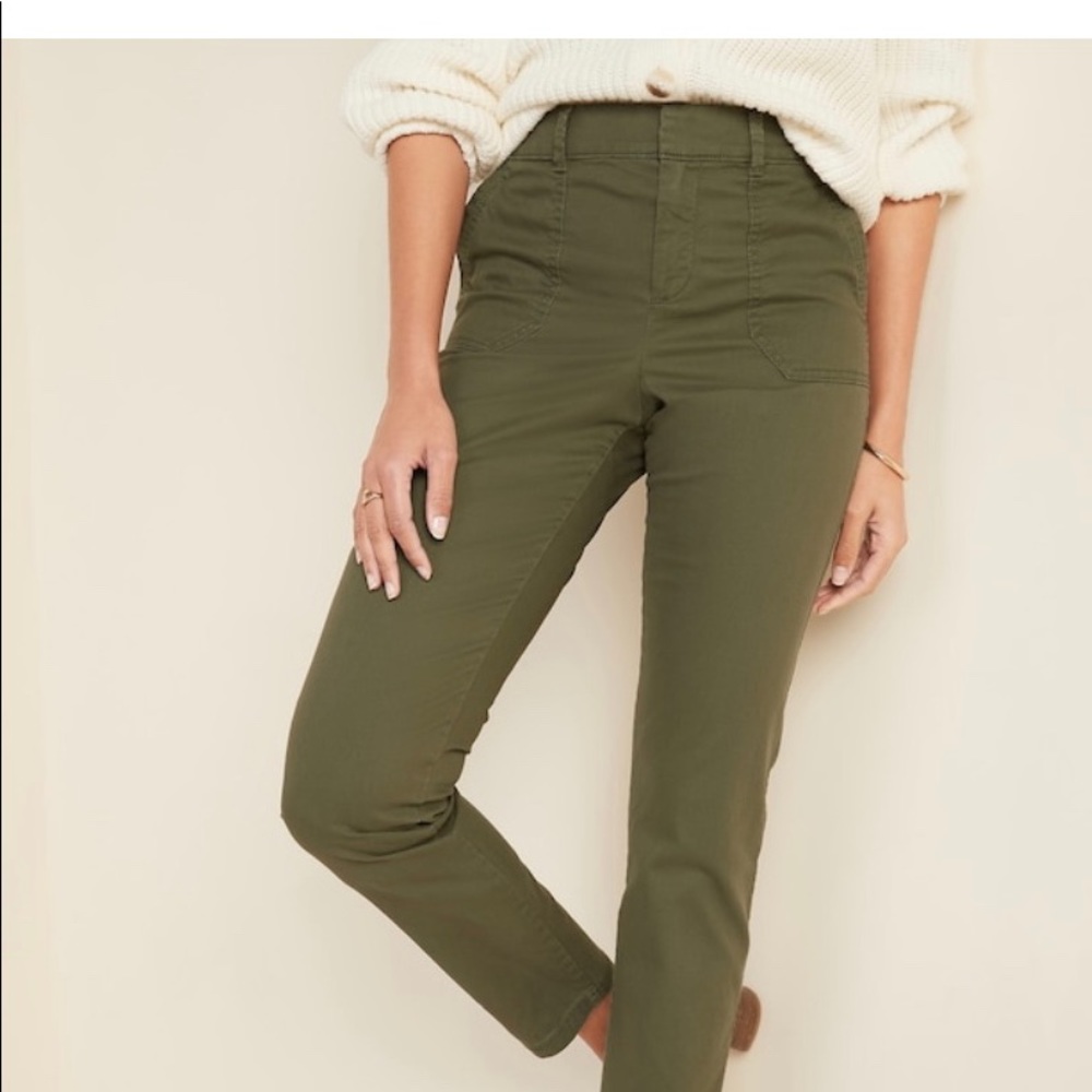 NWT Old Navy Pixie Ankle Chinos